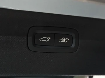 2020 Volvo XC90 с пробегом 63 012 км