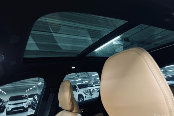 2023 Volvo XC60 с пробегом 33 528 км