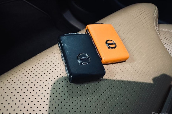 2023 Volvo XC60 с пробегом 33 528 км