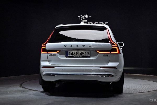 2026 Volvo XC60 с пробегом 5 544 км