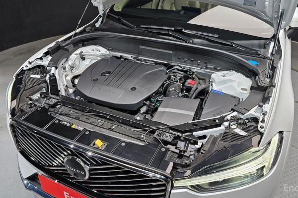 2026 Volvo XC60 с пробегом 5 544 км