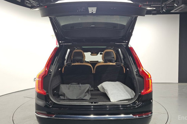 2021 Volvo XC90 с пробегом 50 228 км