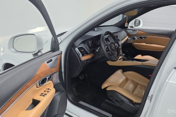 2019 Volvo XC90 с пробегом 99 589 км