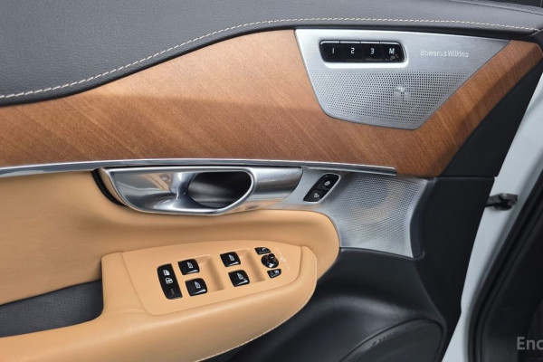 2019 Volvo XC90 с пробегом 99 589 км