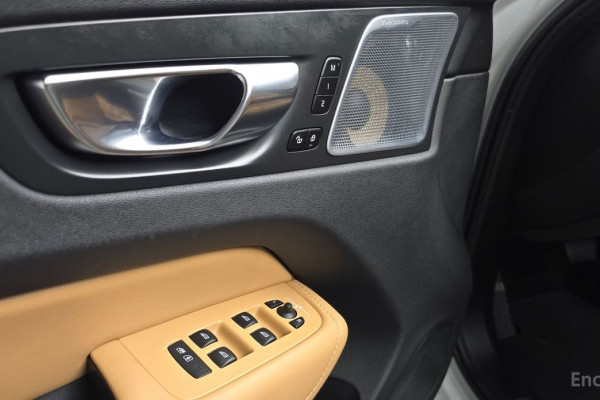 2019 Volvo XC60 с пробегом 59 192 км