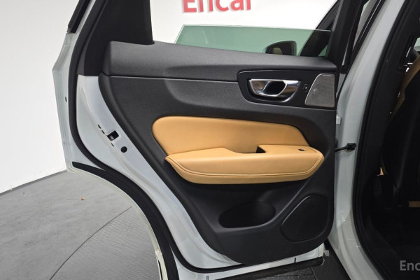 2019 Volvo XC60 с пробегом 59 192 км