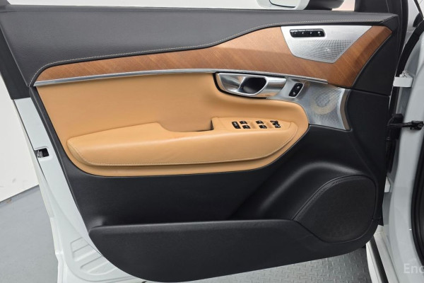 2019 Volvo XC90 с пробегом 99 589 км