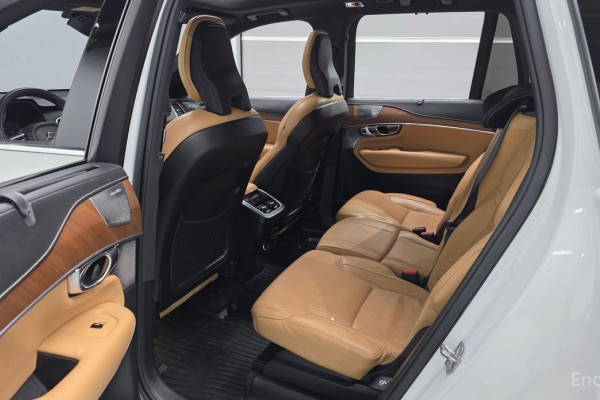 2019 Volvo XC90 с пробегом 99 589 км