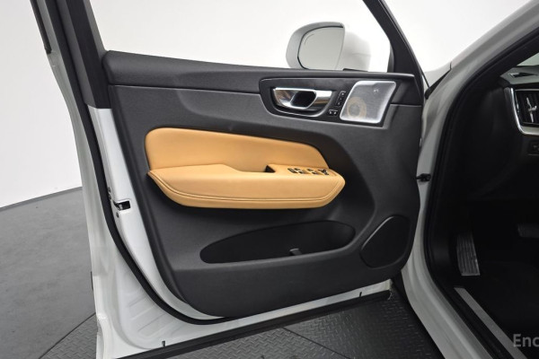 2019 Volvo XC60 с пробегом 59 192 км