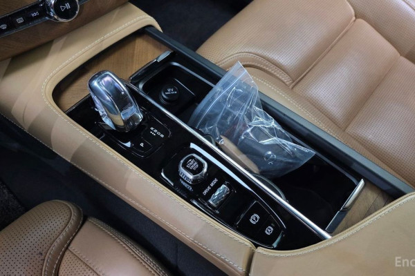 2018 Volvo XC90 с пробегом 162 885 км