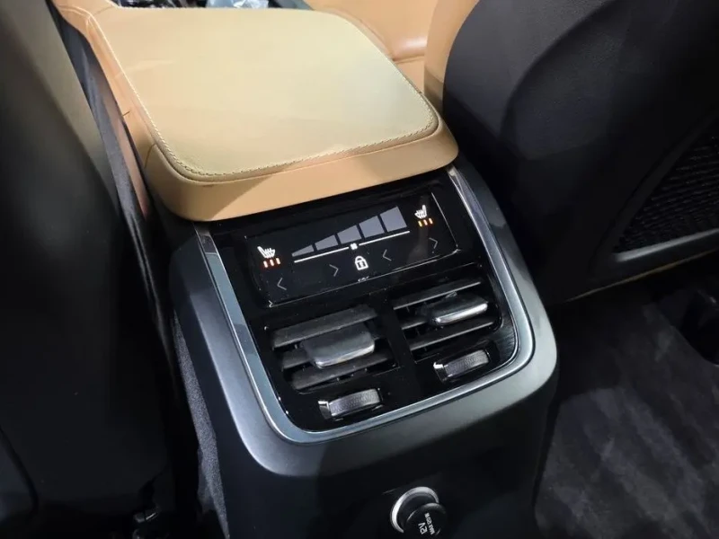 2018 Volvo XC90 с пробегом 162 885 км