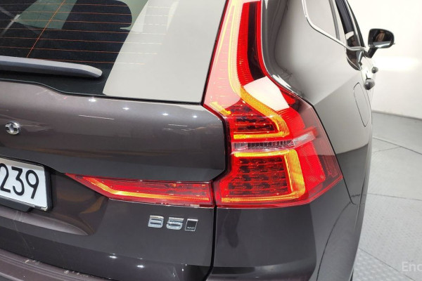 2024 Volvo XC60 с пробегом 29 375 км