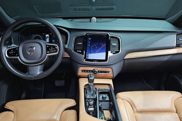 2019 Volvo XC90 с пробегом 91 548 км
