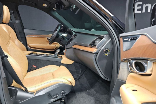 2019 Volvo XC90 с пробегом 91 548 км