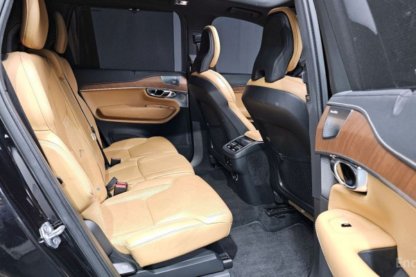 2019 Volvo XC90 с пробегом 91 548 км