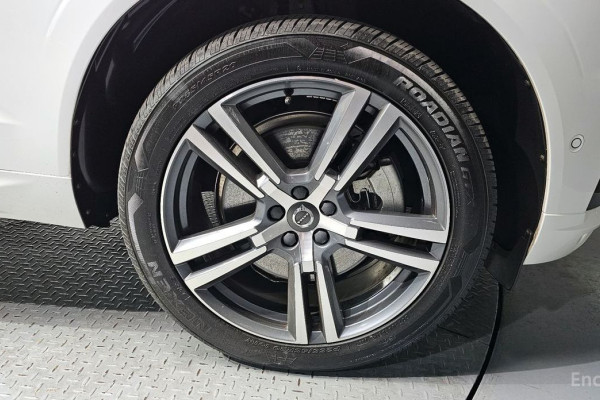 2020 Volvo XC60 с пробегом 65 354 км