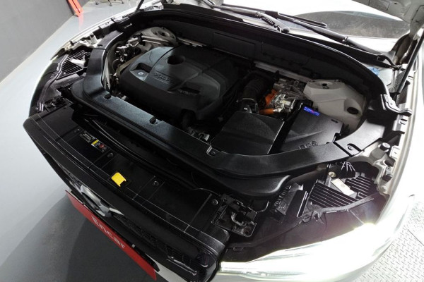 2020 Volvo XC60 с пробегом 65 354 км