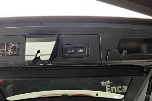 2020 Volvo XC60 с пробегом 65 354 км