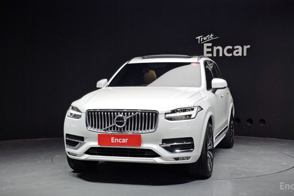 2020 Volvo XC90 с пробегом 68 702 км