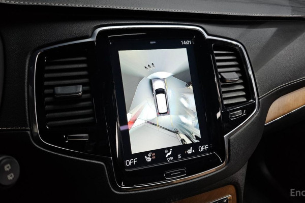 2020 Volvo XC90 с пробегом 68 702 км