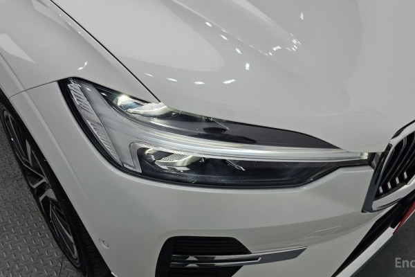 2023 Volvo XC60 с пробегом 60 900 км