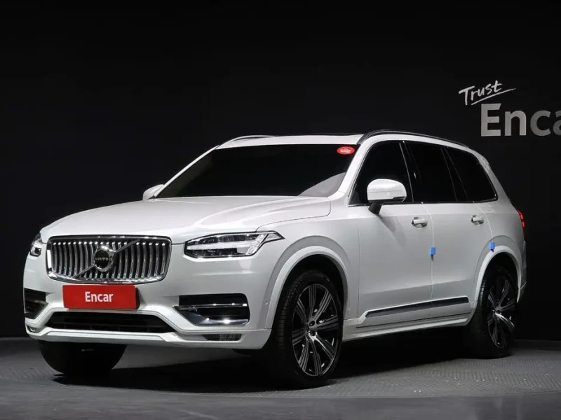 2022 Volvo XC90 с пробегом 109 819 км