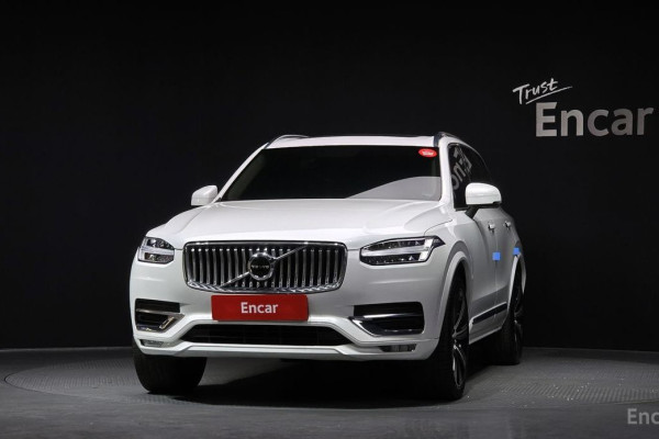 2022 Volvo XC90 с пробегом 109 819 км