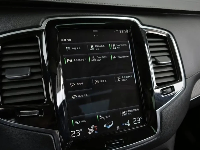 2022 Volvo XC90 с пробегом 109 819 км