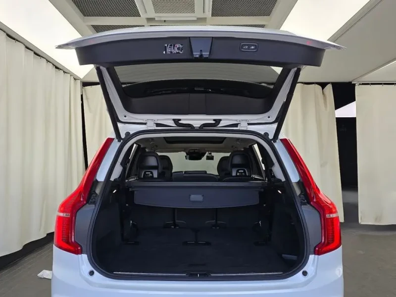 2022 Volvo XC90 с пробегом 109 819 км