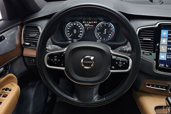 2017 Volvo XC90 с пробегом 171 845 км