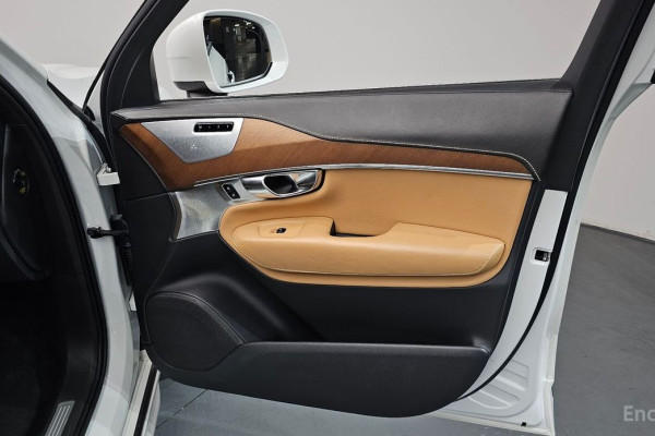 2017 Volvo XC90 с пробегом 171 845 км