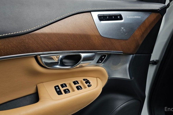 2017 Volvo XC90 с пробегом 171 845 км