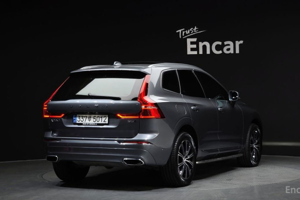 2021 Volvo XC60 с пробегом 27 912 км