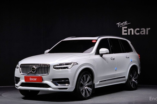 2022 Volvo XC90 с пробегом 72 194 км