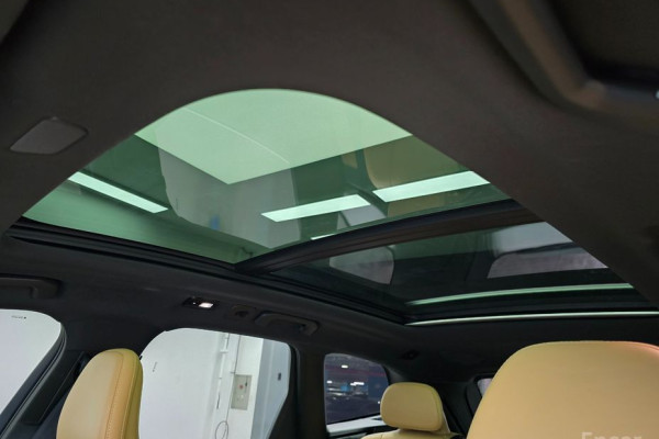 2024 Volvo XC60 с пробегом 40 329 км