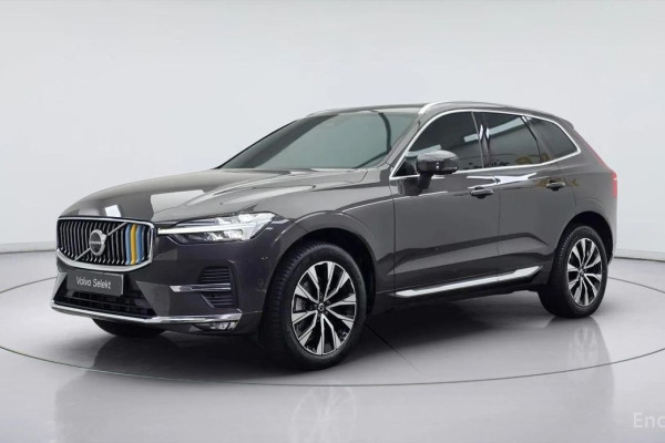 2024 Volvo XC60 с пробегом 40 329 км