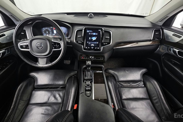 2016 Volvo XC90 с пробегом 203 010 км