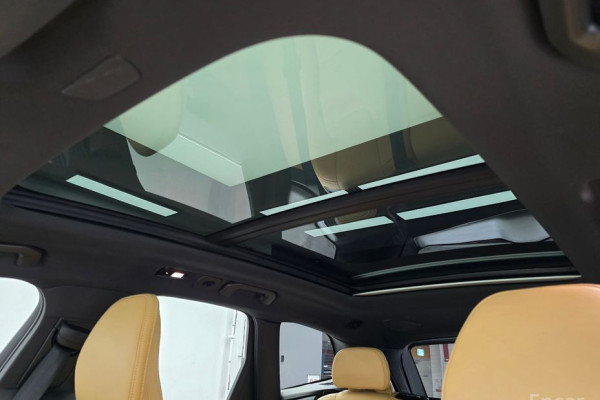 2024 Volvo XC60 с пробегом 35 548 км