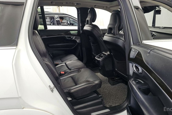 2016 Volvo XC90 с пробегом 203 010 км