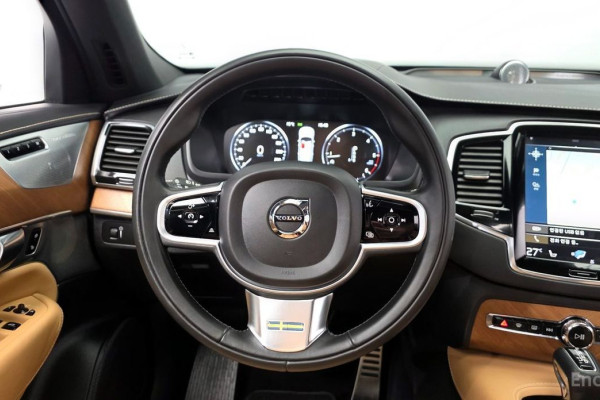 2018 Volvo XC90 с пробегом 38 573 км
