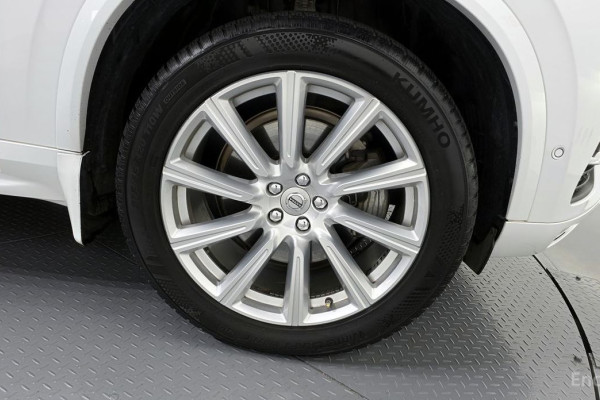 2018 Volvo XC90 с пробегом 38 573 км