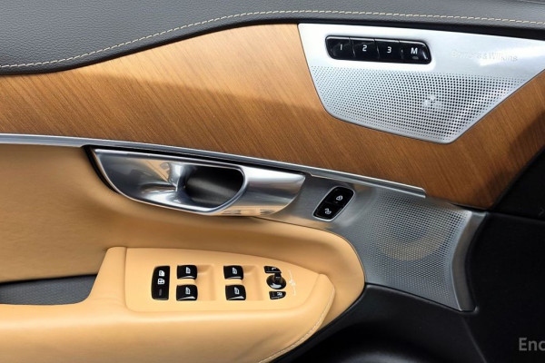 2018 Volvo XC90 с пробегом 38 573 км