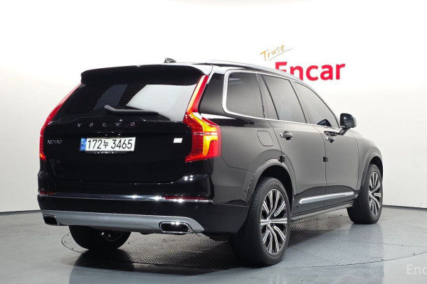 2021 Volvo XC90 с пробегом 120 469 км