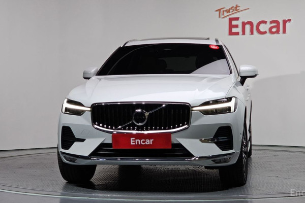 2022 Volvo XC60 с пробегом 28 907 км