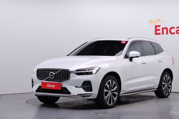 2022 Volvo XC60 с пробегом 57 682 км