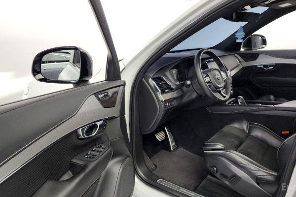 2021 Volvo XC90 с пробегом 128 353 км