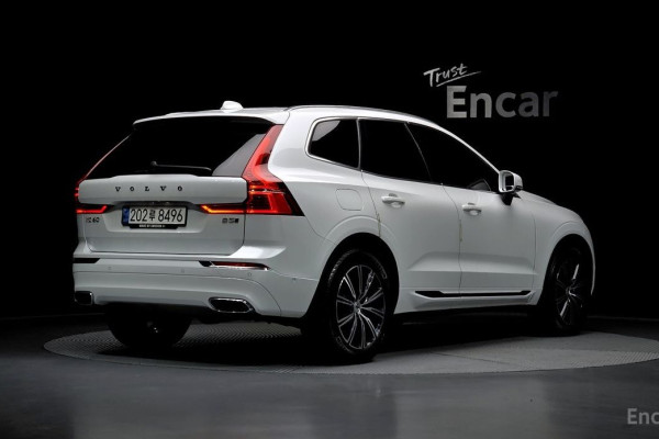 2021 Volvo XC60 с пробегом 77 602 км