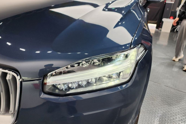 2022 Volvo XC90 с пробегом 35 815 км