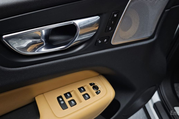 2018 Volvo XC60 с пробегом 76 352 км