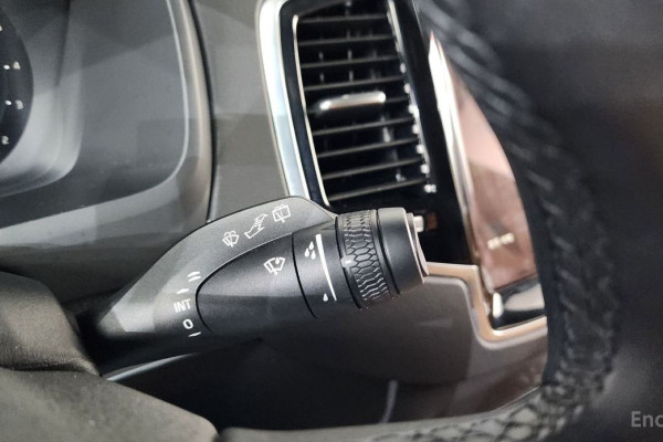 2022 Volvo XC90 с пробегом 35 815 км